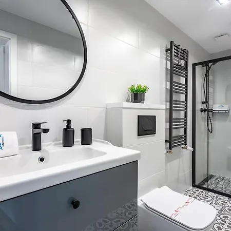 9-o Osobowy Sikorskiego 5 Invest Apartament