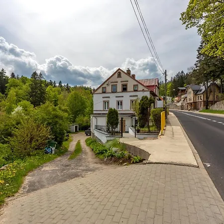 Apartament 9-o Osobowy Sikorskiego 5 Invest Szklarska Poręba