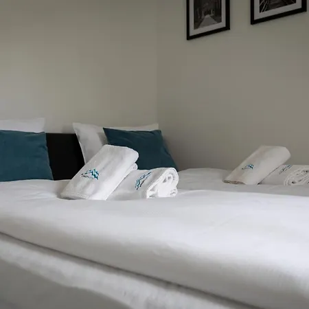 9-o Osobowy Sikorskiego 5 Invest Apartament *
