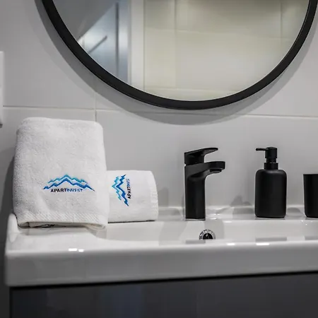 9-o Osobowy Sikorskiego 5 Invest * Szklarska Poręba